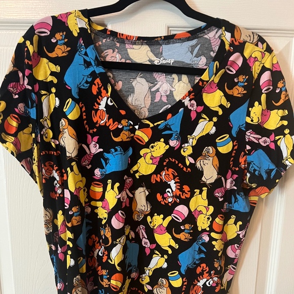 Disney Winnie the Pooh Classic V-Neck Top Size 1X (14-16) - Picture 6 of 7